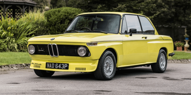 BMW  2002